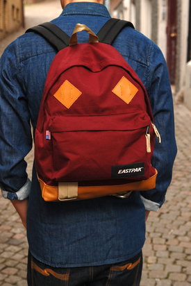 Eastpak: Padded Pak'r Returnity Red