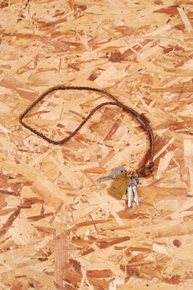 Revolution: Key String Brown