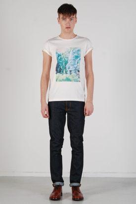 Elvine: Orwell Tallow Tee