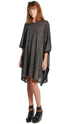 Nakkna: Square T Poncho