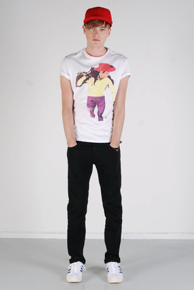 Levis: Standard Graphic Crew Good Tee