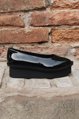Cheap Monday: Form Ballerina Patent Black