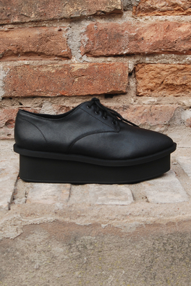 Cheap Monday: Form Oxford Black
