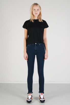 Svea: Sofia Black Top