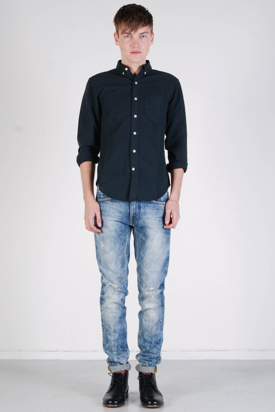 L'Homme Rouge: Needs Oxford Shirt Black