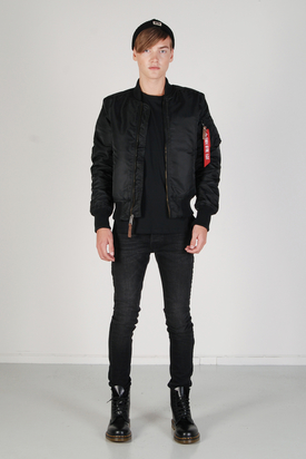 Alpha Industries: MA-1 Bomber Jacket Black