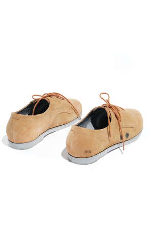 Gram: 380g Sand Suede Sko