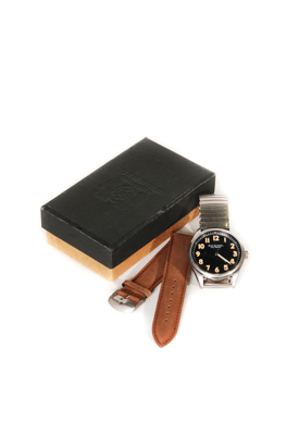 Nic & Mel: Peck Wristwatch Steel