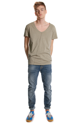 Cheap Monday: Zahl Tee Mud
